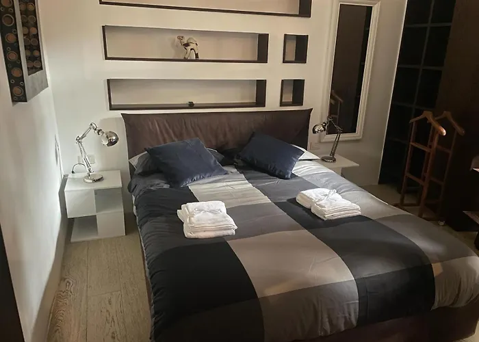 Апартаменты Trastevere Charme